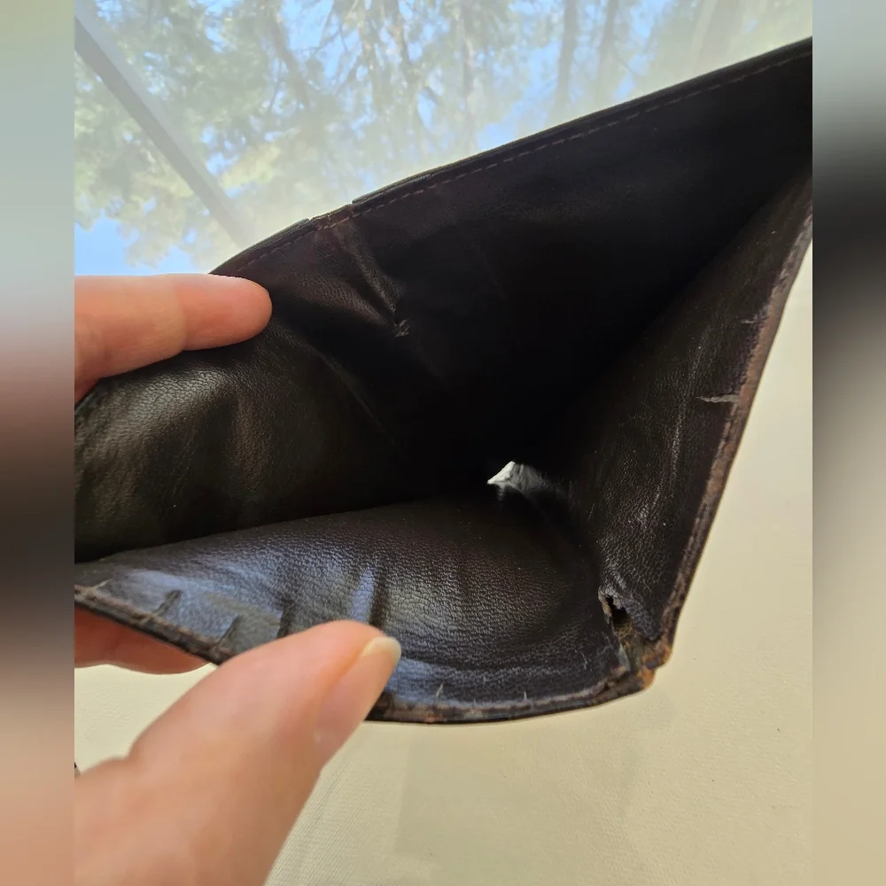 Fendi stylish wallet